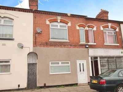 Terraced house to rent in Beatrice Road, Leicester LE3