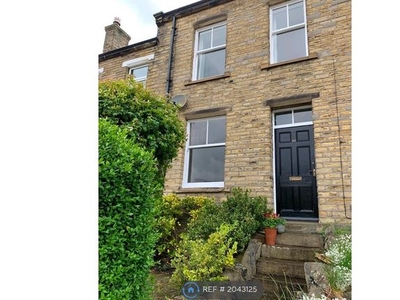 Terraced house to rent in Clifton Common, Brighouse HD6