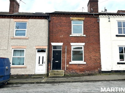 Terraced house to rent in Coach Road, Outwood, Wakefield, West Yorkshire WF1