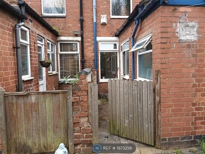 Terraced house to rent in Coventry, Coventry CV2