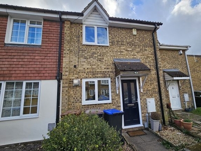 Terraced house to rent in Dore Close, Northampton, Northamptonshire. NN3