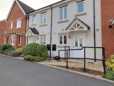 Terraced house to rent in Drovers Way, Newent GL18