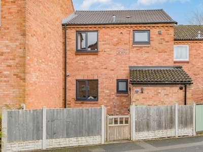 Terraced house to rent in Exhall Close, Church Hill South, Redditch, Worcestershire B98