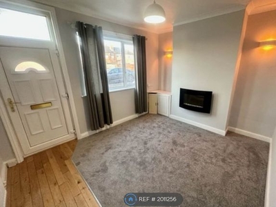Terraced house to rent in Grafton Street, Castleford WF10