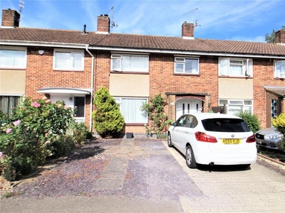 Terraced house to rent in Hare Lane, Crawley RH11