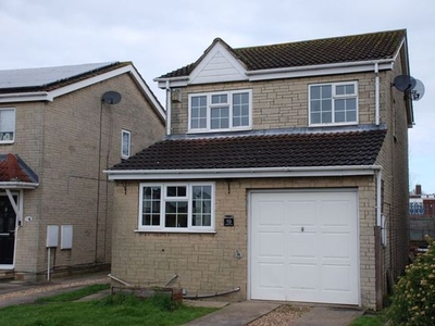 Terraced house to rent in Langley Drive, Bottesford, Scunthorpe DN16