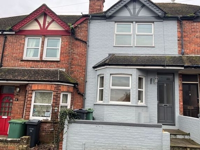 Terraced house to rent in Milton Road, Cowes PO31