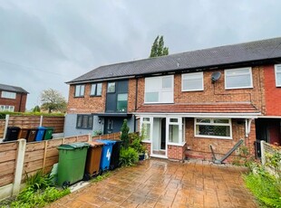 Terraced house to rent in Moat Walk, Stockport SK5