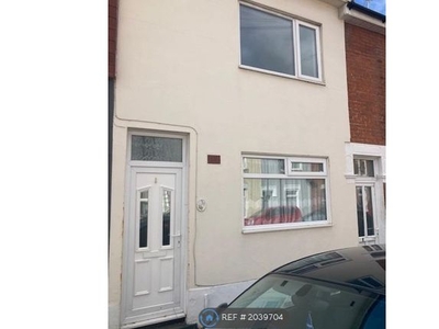 Terraced house to rent in Newcomen Road, Portsmouth PO2