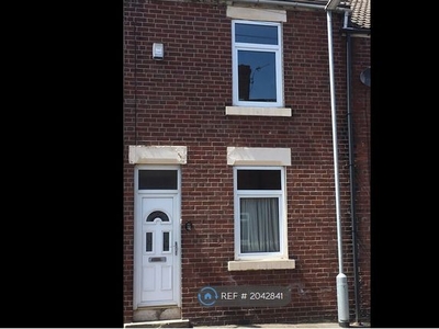 Terraced house to rent in North Street, Rotherham S62