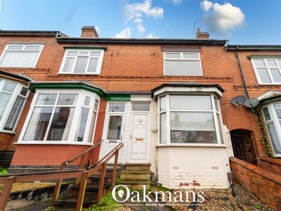 Terraced house to rent in Pargeter Road, Smethwick B67