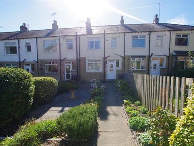 Terraced house to rent in Saddleworth Road, Greetland, Halifax HX4