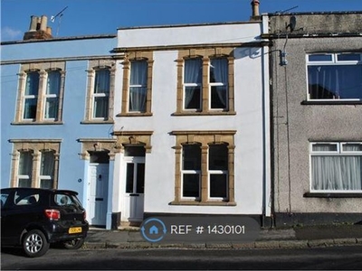 Terraced house to rent in South Street, Bristol BS3