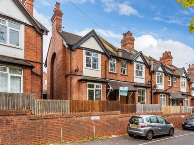 Terraced house to rent in Station Terrace, Dorking RH4