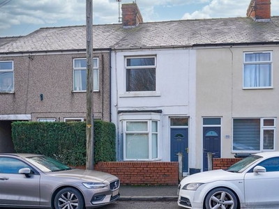 Terraced house to rent in Top Road, Calow S44