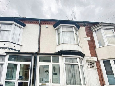 Terraced house to rent in Wolverton Road, Leicester, Leicestershire LE3