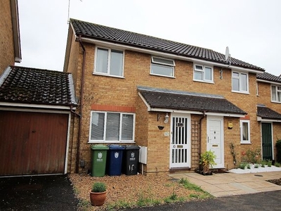 Terraced house to rent in Woodman Way, Milton, Cambridge CB24