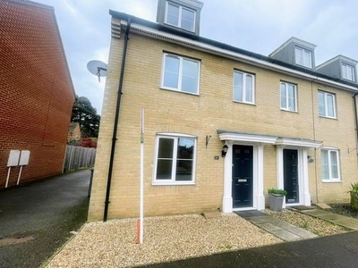 Town house to rent in The Combers, Kesgrave, Ipswich IP5