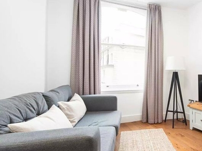 1 bedroom apartment to rent London, W2 4NQ