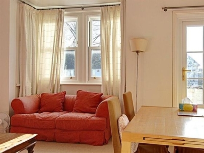 2 bedroom flat for sale London, NW7 4AS