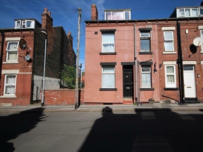 2 bedroom terraced house for sale Leeds, LS9 9JE