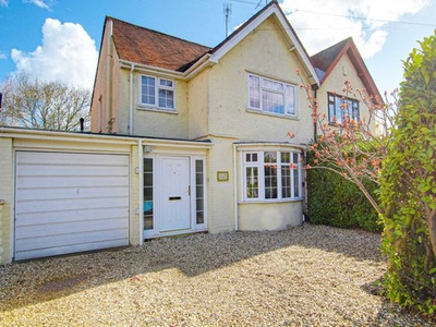 3 bedroom semi-detached house for sale Reading, RG4 7EX