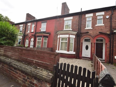 3 bedroom terraced house for sale Manchester, M13 0DS
