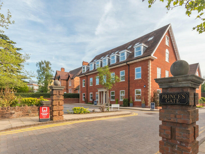 1 bedroom apartment for sale in Consort House, Princes Gate, Homer Road, Solihull, B91