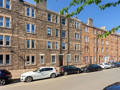 2 bed first floor flat for sale in Portobello