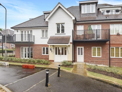 2 Bed Flat/Apartment To Rent in High Wycombe, Buckinghamshire, HP13 - 532