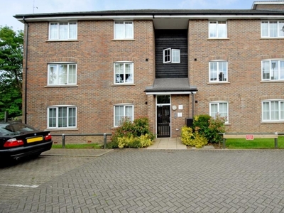 2 Bed Flat/Apartment To Rent in Waterside, Chesham, HP5 - 533