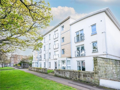 2 bed third floor flat for sale in Musselburgh
