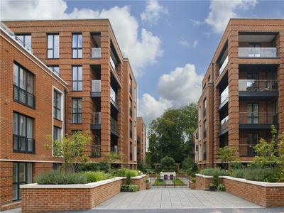 2 bedroom apartment for sale in Lancelot Apartments, Knights Quarter, Winchester, SO22