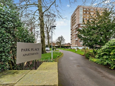 2 bedroom apartment for sale in Park Place Apartments, Park Parade, Harrogate, HG1 5NS, HG1
