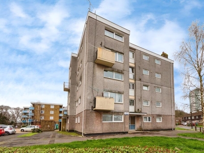 2 bedroom flat for sale in Lydgate Road, Southampton, Hampshire, SO19