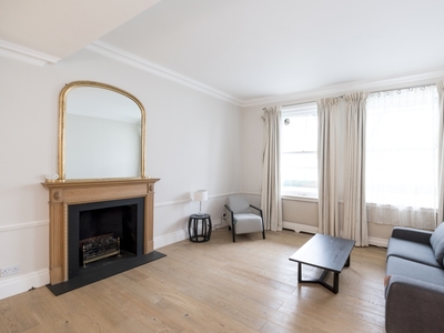 2 bedroom property to let in Queen's Gate Place South Kensington SW7