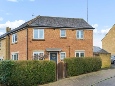 3 Bed House For Sale in Witney, Oxfordshire, OX28 - 5323662