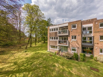 3 bedroom apartment for sale in Canniesburn Road, Bearsden, G61