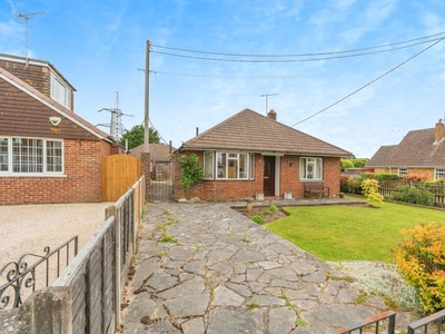 3 bedroom bungalow for sale in Stirling Crescent, Totton, Southampton, Hampshire, SO40