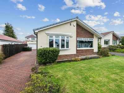 3 bedroom detached house for sale in Crosslees Road, Thornliebank, G46