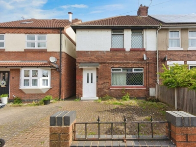 3 bedroom end of terrace house for sale in Giles Avenue, York, YO31 0RB, YO31