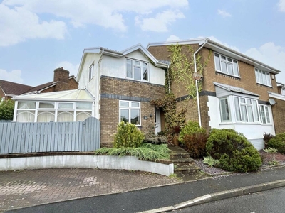 3 bedroom semi-detached house for sale in Cefn Helyg, Sketty, Swansea, SA2 9GY, SA2