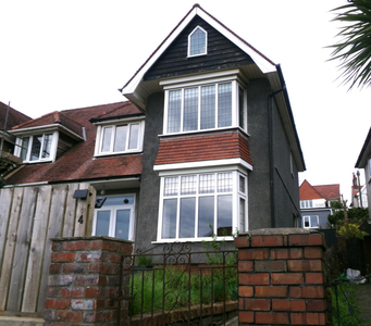 3 bedroom semi-detached house for sale in lon Cynlais, Sketty, Swansea SA2 0TJ, SA2