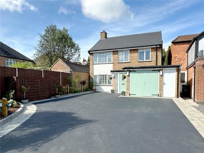 4 bedroom detached house for sale in Bourton Road, Solihull, West Midlands, B92