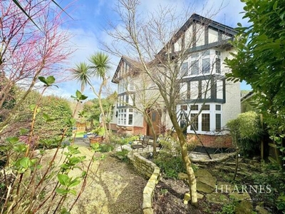 4 Bedroom House Bournemouth Poole
