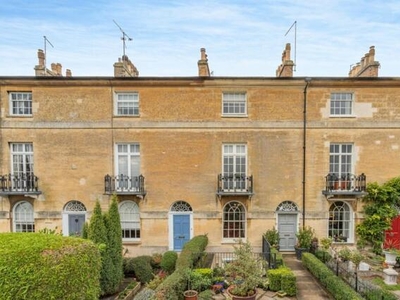 4 Bedroom House Stamford Lincolnshire