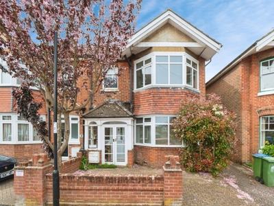 4 bedroom semi-detached house for sale in Twyford Avenue, Southampton, SO15