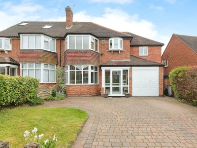 4 bedroom semi-detached house for sale in Wellington Grove, Solihull, B91