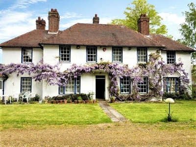 5 bedroom detached house for sale in New Dover Road, Canterbury, Kent, CT1