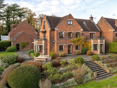 5 bedroom detached house for sale in South Frith, London Road, Southborough, Tunbridge Wells, TN4